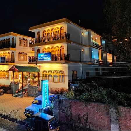 Surya International Hotel Manali Near Mall Road Exteriör bild
