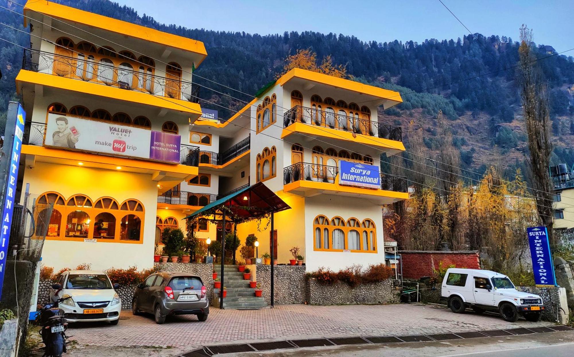 Surya International Hotel Manali Near Mall Road Exteriör bild