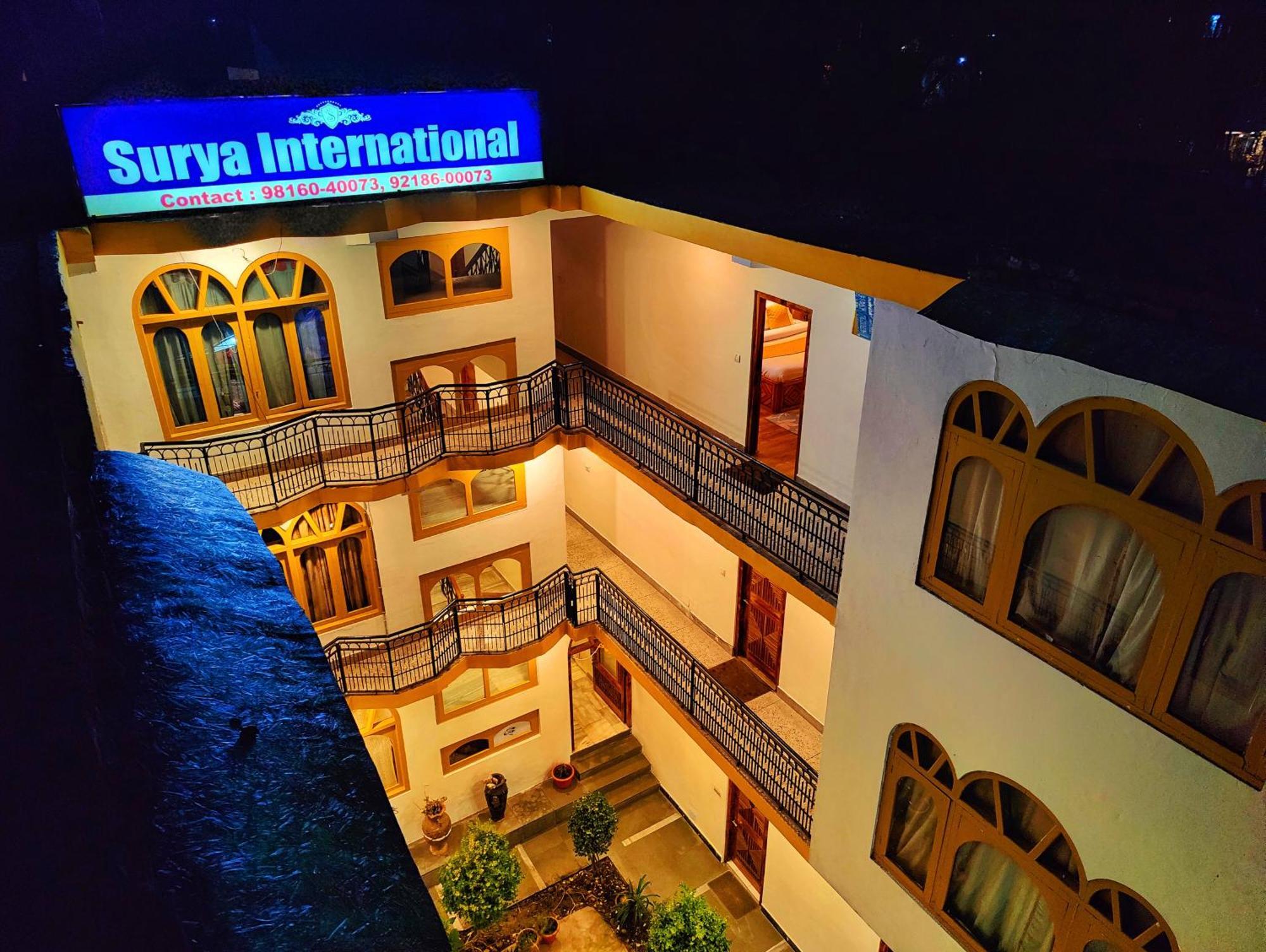 Surya International Hotel Manali Near Mall Road Exteriör bild